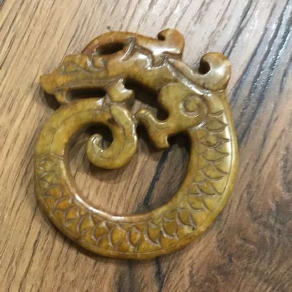 Gorgeous Carved Jade Dragon Ouroboros - Picture 1 of 5